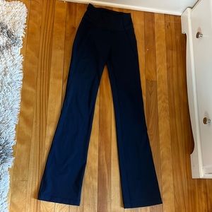 Navy lululemon flare leggings
